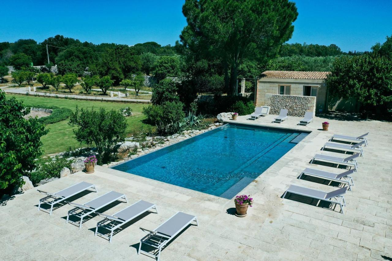 Masseria Lilei Hotel Lizzanello Exterior photo